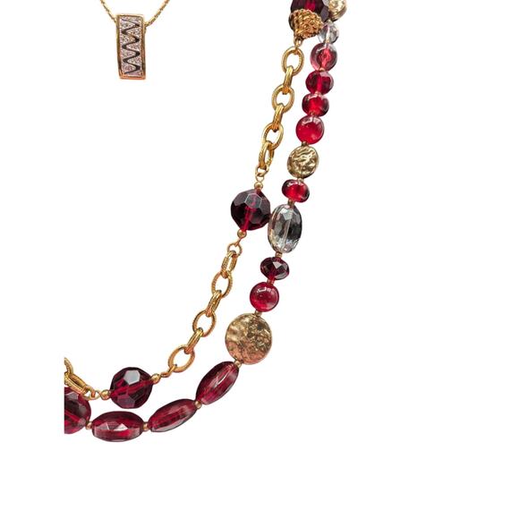 Lot of Three Coordinating Gold Tone & Red Bead Necklaces - Picture 5 of 7